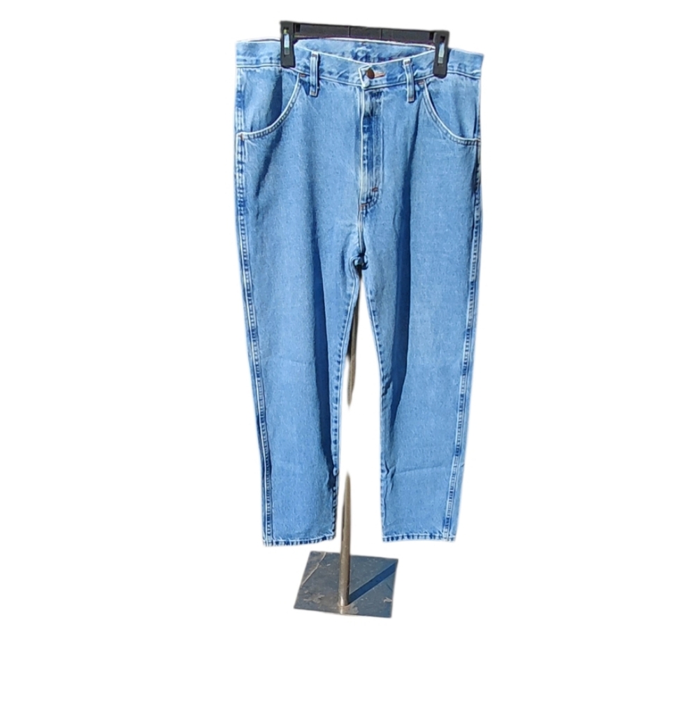 8013......Men's Rustler Blue Denim Jeans Size 36 X 30
